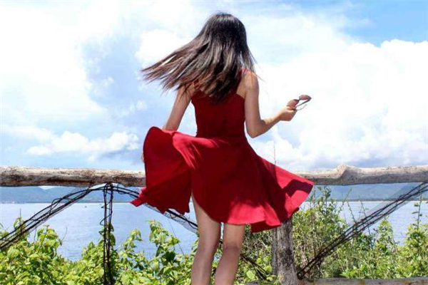 追的女生太矜持了怎么辦 女生太矜持是不夠愛(ài)嗎