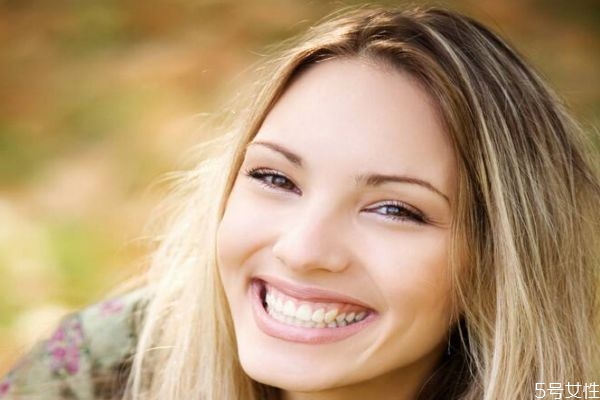 什么是冷光美白牙齒 冷光美白牙齒有什么優(yōu)點(diǎn)呢