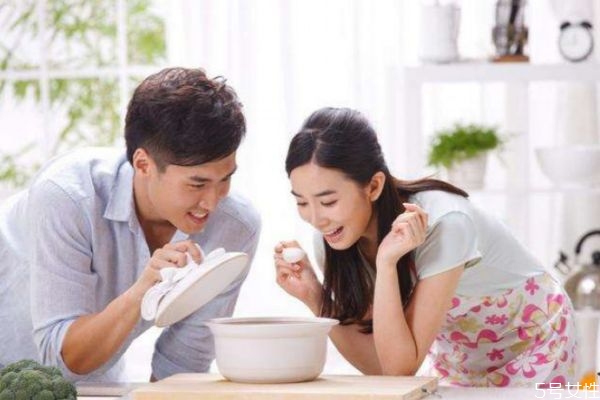 老婆和父母不和怎么辦 婆媳關(guān)系對(duì)婚姻的影響有多大 老婆和父母不和怎么辦 婆媳關(guān)系對(duì)婚姻的影響有多大