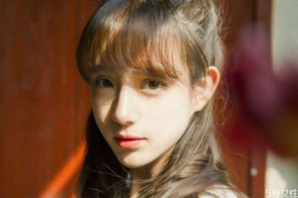 開眼角手術(shù)后怎樣護理 開眼角手術(shù)后護理方法