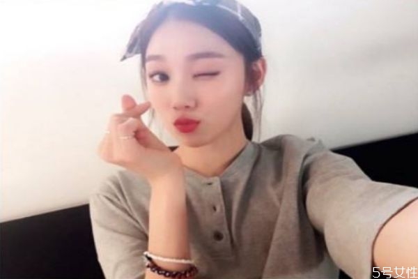 互相暗戀能感覺到嗎 兩個(gè)人互相暗戀的特征 互相暗戀能感覺到嗎 兩個(gè)人互相暗戀的特征