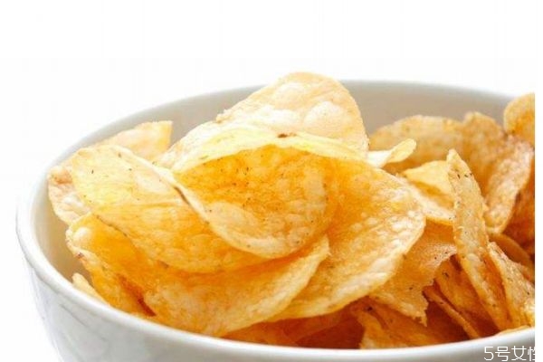 薯片的熱量有多大呢 吃薯片會長胖嗎 薯片的熱量有多大呢 吃薯片會長胖嗎