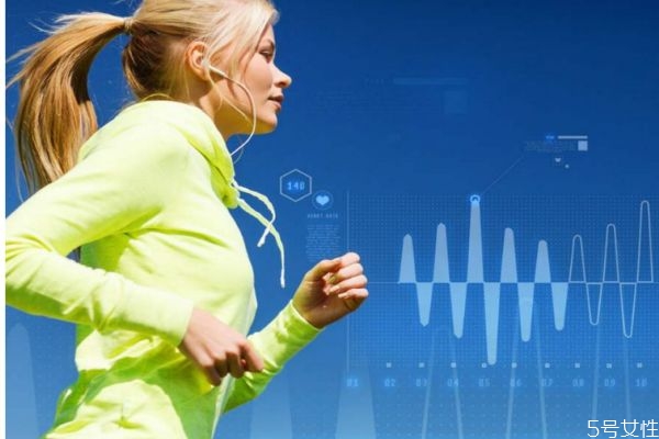 早上跑步好還是晚上跑步好呢 什么時(shí)候跑步最好呢 早上跑步好還是晚上跑步好呢 什么時(shí)候跑步最好呢