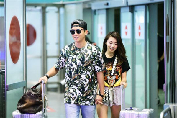 異地夫妻一個月不聯系會怎樣 異地夫妻一個月不聯系正常嗎