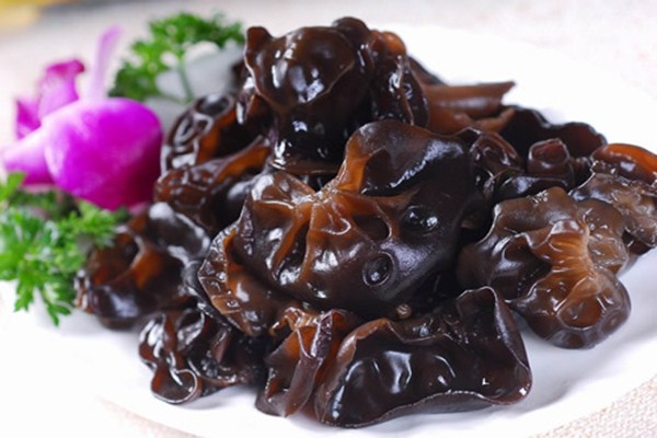 木耳可以降血糖嗎 木耳和什么菜一起吃能降血糖 木耳可以降血糖嗎 木耳和什么菜一起吃能降血糖