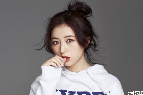 男人掛電話快代表什么 打電話時(shí)有這4個(gè)表現(xiàn)就是不愛了