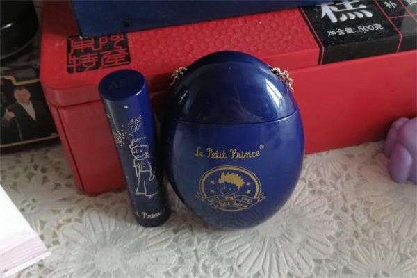 阿芙小王子唇膏孕婦可以用嗎 小王子唇膏吃進(jìn)去會(huì)怎么樣 阿芙小王子唇膏孕婦可以用嗎 小王子唇膏吃進(jìn)去會(huì)怎么樣