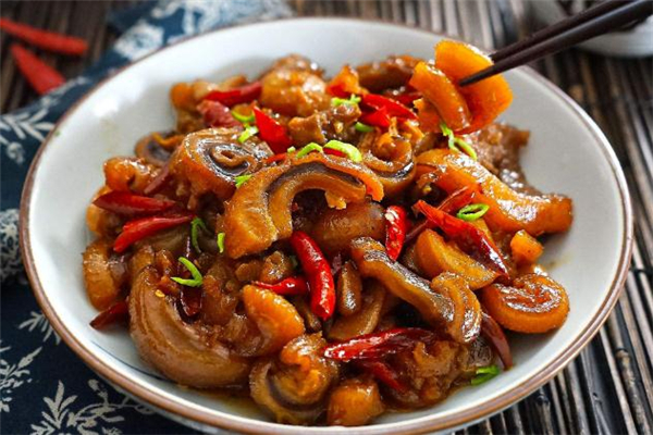 女人能吃牛鞭嗎 女人吃牛鞭有什么好處 女人能吃牛鞭嗎 女人吃牛鞭有什么好處