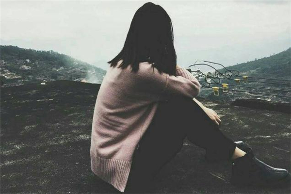 失戀后多久能緩過(guò)來(lái) 失戀后多久能走出來(lái)