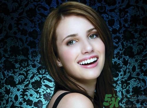 為什么女人喜歡被強(qiáng)吻？女人的安全感到底是什么？