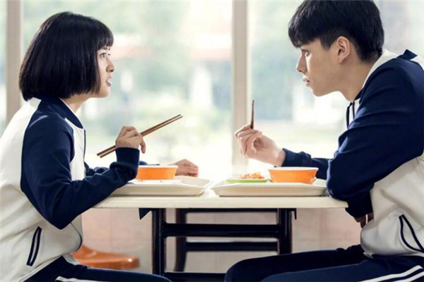 女生說你不在乎我怎么回復 女生說你不在乎我什么意思