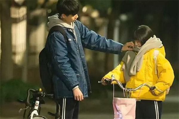 女生說你不在乎我怎么回復 女生說你不在乎我什么意思