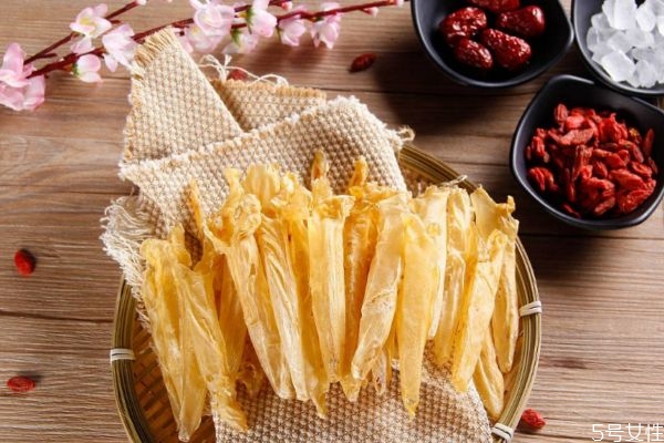 什么是魚膠呢 魚膠有什么營養(yǎng)價(jià)值呢