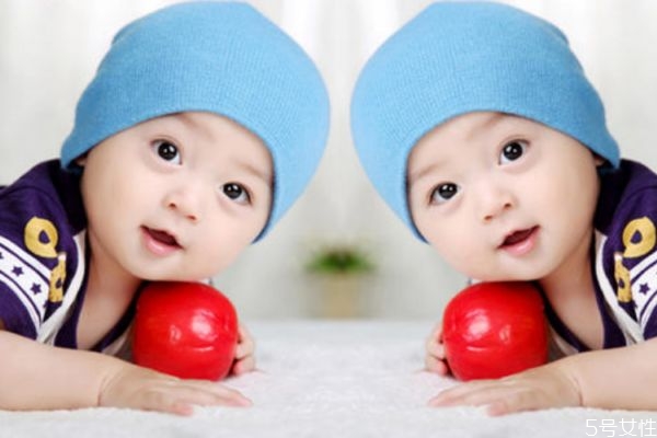 女寶寶去名字有什么注意的呢 女寶寶怎么取名呢 女寶寶去名字有什么注意的呢 女寶寶怎么取名呢