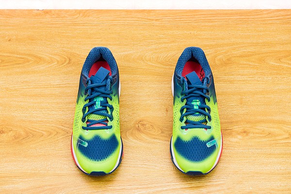 運(yùn)動(dòng)鞋買大半碼好嗎 運(yùn)動(dòng)鞋鞋碼的怎么選擇 運(yùn)動(dòng)鞋買大半碼好嗎 運(yùn)動(dòng)鞋鞋碼的怎么選擇