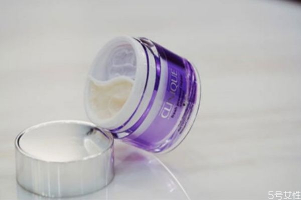 倩碧鮮活多效面霜多少錢(qián) 倩碧鮮活多效面霜用法