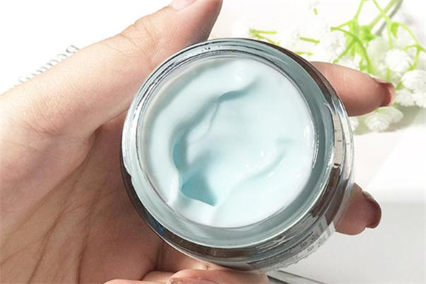 芭樂(lè)雅面霜怎么看真假 芭樂(lè)雅面霜適合多大年齡用