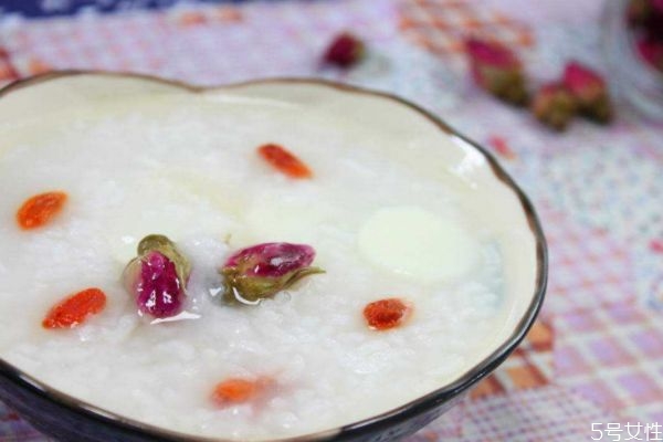 山藥粥有什么營(yíng)養(yǎng)價(jià)值呢 山藥粥怎么做好吃呢