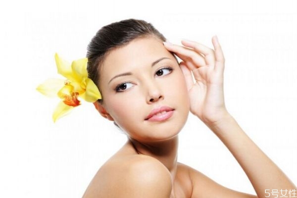 眼部細(xì)紋造成原因有什么呢 為什么會出現(xiàn)眼部細(xì)紋呢 眼部細(xì)紋造成原因有什么呢 為什么會出現(xiàn)眼部細(xì)紋呢