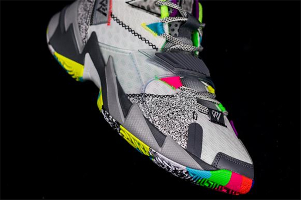 威少3代開箱測(cè)評(píng) 威少3代首發(fā)配色 威少3代開箱測(cè)評(píng) 威少3代首發(fā)配色