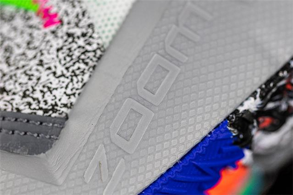 威少3代開箱測(cè)評(píng) 威少3代首發(fā)配色 威少3代開箱測(cè)評(píng) 威少3代首發(fā)配色