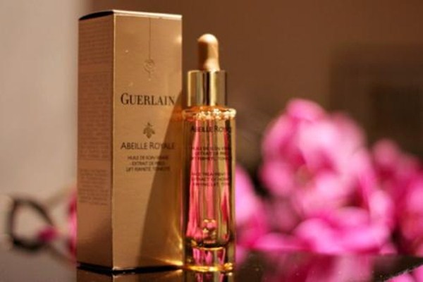 嬌蘭復(fù)原蜜有幾種類(lèi)型 嬌蘭復(fù)原蜜新舊款有什么不同