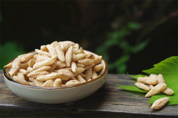 麥冬過(guò)期了還能吃嗎 怎么看麥冬有沒(méi)有過(guò)期