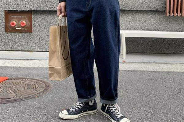 男生怎么穿衣服舒服又好看 舒適型男穿搭指南 男生怎么穿衣服舒服又好看 舒適型男穿搭指南