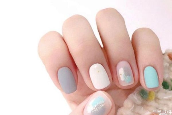 秋冬涂什么顏色的指甲顯手白 2020美甲流行色趨勢(shì) 秋冬涂什么顏色的指甲顯手白 2020美甲流行色趨勢(shì)