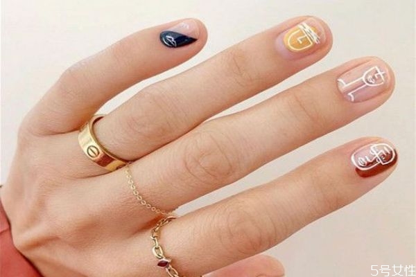 秋冬涂什么顏色的指甲顯手白 2020美甲流行色趨勢(shì) 秋冬涂什么顏色的指甲顯手白 2020美甲流行色趨勢(shì)