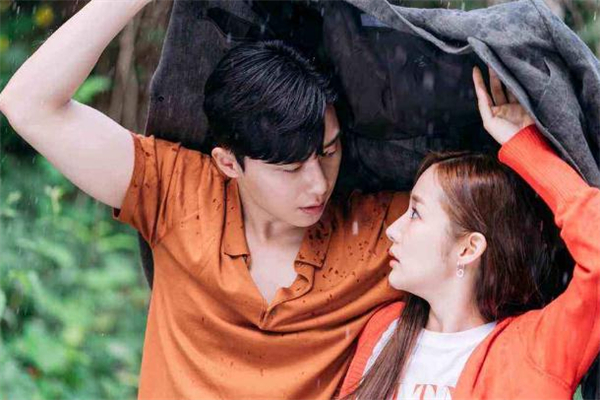 互相暗戀怎么進(jìn)一步發(fā)展 互相暗戀不表白會(huì)錯(cuò)過嗎