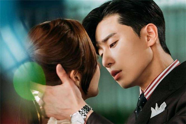 互相暗戀怎么進(jìn)一步發(fā)展 互相暗戀不表白會(huì)錯(cuò)過嗎