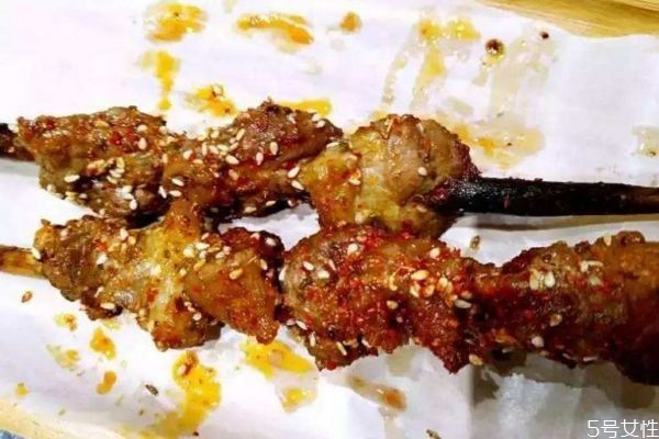 羊尾有什么營(yíng)養(yǎng)價(jià)值呢 吃羊尾的好處有什么呢