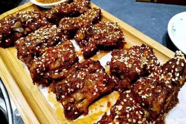 羊尾有什么營(yíng)養(yǎng)價(jià)值呢 吃羊尾的好處有什么呢