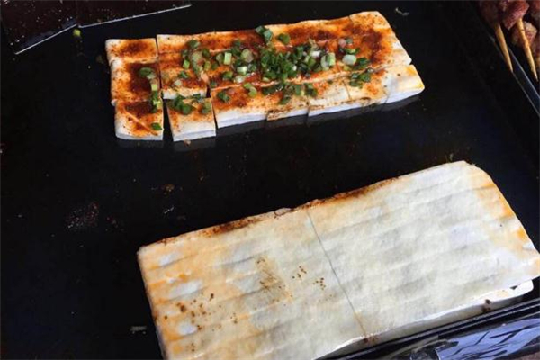 包漿豆腐的熱量 包漿豆腐減肥期間可以吃嗎 包漿豆腐的熱量 包漿豆腐減肥期間可以吃嗎