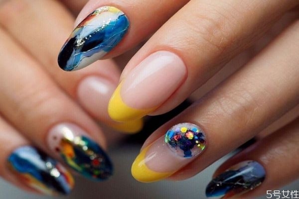 美甲一個(gè)月不卸可以嗎 美甲做了多久就要卸 美甲一個(gè)月不卸可以嗎 美甲做了多久就要卸