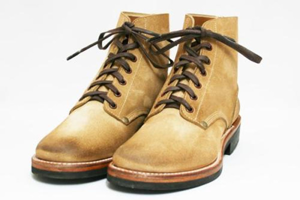 工裝靴怎么搭配好看 工裝靴的搭配技巧 工裝靴怎么搭配好看 工裝靴的搭配技巧