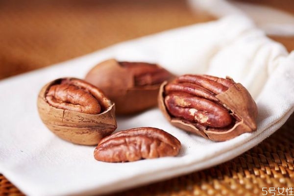 吃鮑魚(yú)果有什么注意的呢 什么人不能吃鮑魚(yú)果呢