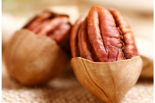 碧根果的熱量高嗎 吃碧根果會(huì)長(zhǎng)胖嗎 碧根果的熱量高嗎 吃碧根果會(huì)長(zhǎng)胖嗎