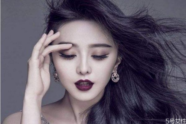 玻尿酸打下巴青了怎么回事 玻尿酸打下巴青紫如何預(yù)防 玻尿酸打下巴青了怎么回事 玻尿酸打下巴青紫如何預(yù)防