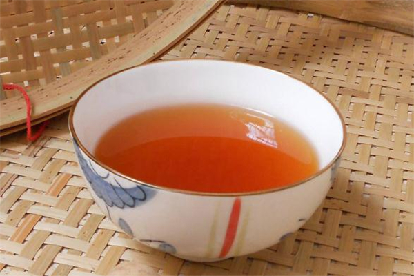 黃酒開封一年還能喝嗎 喝了過(guò)期黃酒會(huì)怎樣