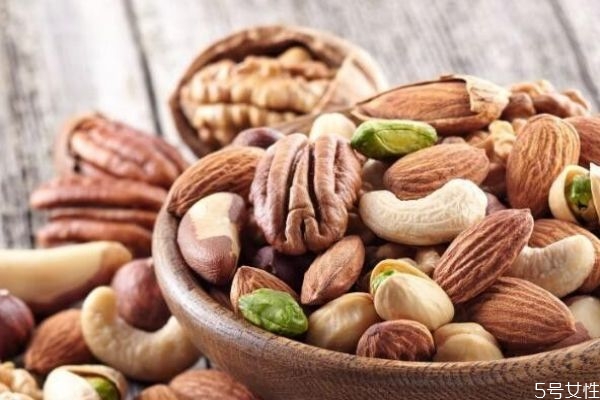 霹靂果應(yīng)該怎么挑選呢 霹靂果應(yīng)該怎么吃呢 霹靂果應(yīng)該怎么挑選呢 霹靂果應(yīng)該怎么吃呢