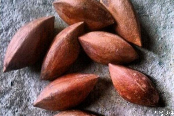 霹靂果應(yīng)該怎么挑選呢 霹靂果應(yīng)該怎么吃呢 霹靂果應(yīng)該怎么挑選呢 霹靂果應(yīng)該怎么吃呢