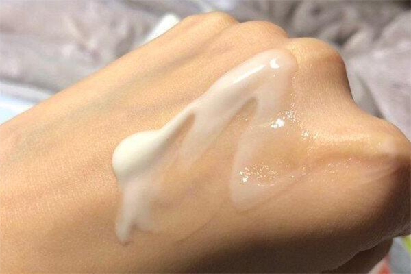 自然旋律身體乳長毛嗎 自然旋律身體乳可以擦臉嗎 自然旋律身體乳長毛嗎 自然旋律身體乳可以擦臉嗎
