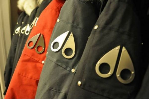 剪刀標志的羽絨服是什么服裝牌子 剪子標志的羽絨服