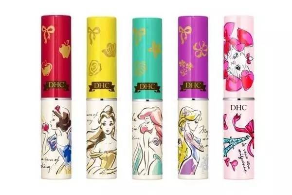 dhc潤唇膏怎么拆開下半截 護(hù)唇有多重要