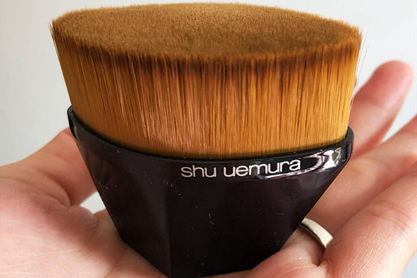 植村秀55號(hào)刷的優(yōu)缺點(diǎn) 植村秀55號(hào)刷正確使用方法 植村秀55號(hào)刷的優(yōu)缺點(diǎn) 植村秀55號(hào)刷正確使用方法