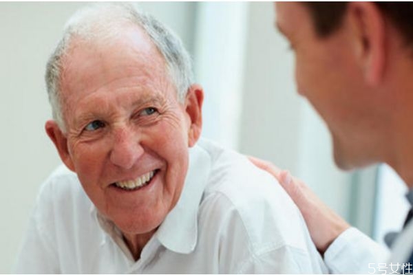 高血脂可以吃竹節(jié)蝦嗎 高血脂不能吃什么呢 高血脂可以吃竹節(jié)蝦嗎 高血脂不能吃什么呢