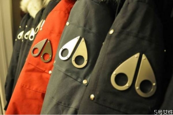 剪刀標(biāo)志的羽絨服是什么服裝牌子 剪子標(biāo)志的羽絨服 剪刀標(biāo)志的羽絨服是什么服裝牌子 剪子標(biāo)志的羽絨服