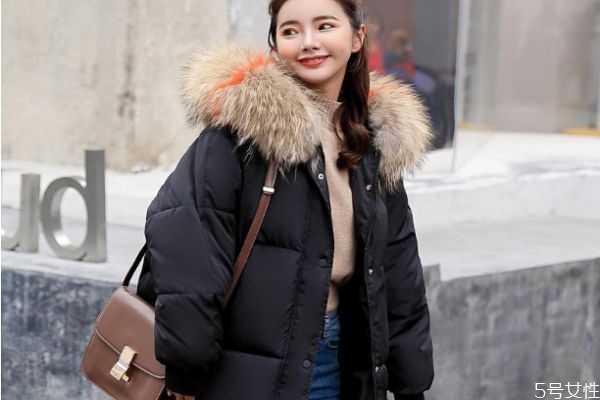 棉服適合什么溫度穿 棉服冬天穿保暖嗎 棉服適合什么溫度穿 棉服冬天穿保暖嗎